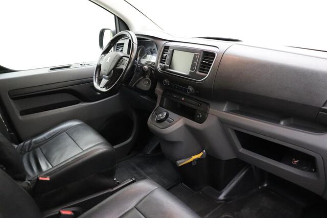 Peugeot EXPERT 227S 2.0 BlueHDI Premium Pack 180 Pk | 2-Zits | Automaat | Grip Control | Navigatie | Airco | Trekhaak | Cruise Control | Laadvloer