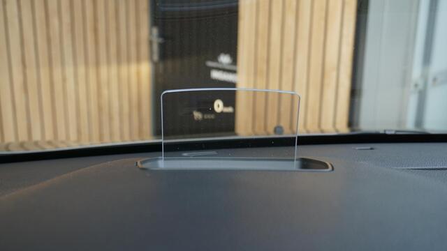 Peugeot EXPERT 2.0 BlueHDI 180pk L3 Automaat 3-Zits Premium Pack *Marge Bus* HUD Xenon Sidebars 16inch LM Trekhaak A-Camera *Zeer Nette Bus*