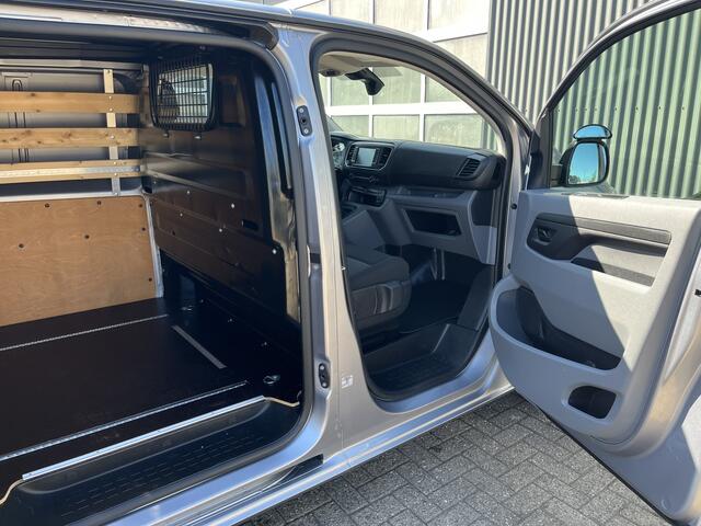 Peugeot EXPERT 1.5 BlueHDI Marge BTW en BPM vrij!! Airco Cruise controle Navigatiesysteem 2-Persoons Parkeerhulp achter Apple carplay 1e eigenaar Euro 6 Bpm en Btw vrij voor particulier gebruik !!