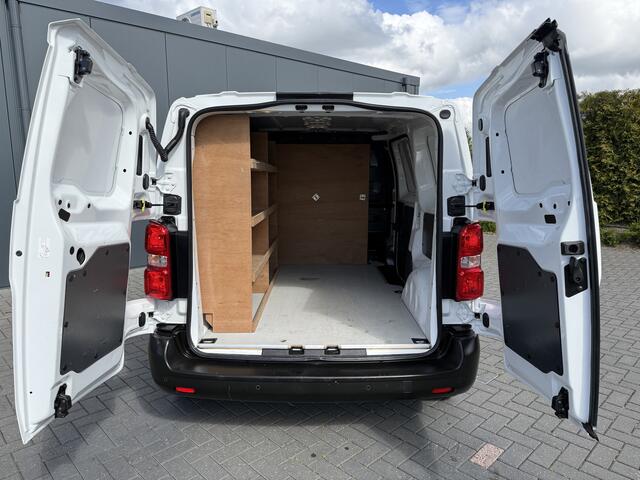 Peugeot EXPERT 1.5 BlueHDI 102 PK / L2H1 / 1e EIG. / 46.846 KM! / AIRCO / CRUISE / NAVI / CARPLAY