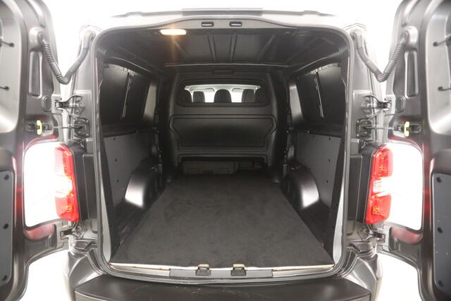 Peugeot EXPERT 2.0 BlueHDI 180PK L3H1 | Aut. | Dubbele Cabine | Clima | Camera | HuD | Adap. Cruise | Trekhaak | Carplay