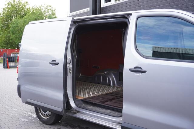 Peugeot EXPERT 2.0 BlueHDI 122 PK L3 2x Schuifdeur EURO 6 - Airco - Navi - Cruise - Camera - ¤ 13.900,- Excl.