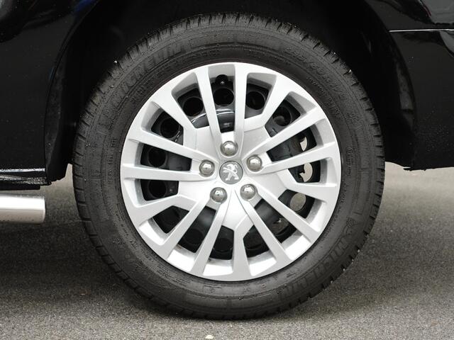 Peugeot EXPERT 2.0 BlueHDI 145PK L3 Automaat Airco Cruise Navigatie Trekhaak