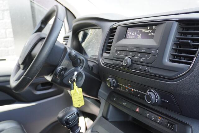 Peugeot EXPERT 2.0 BlueHDI 120PK EURO 6 - Airco - Cruise - PDC - ¤11.950,- Excl.