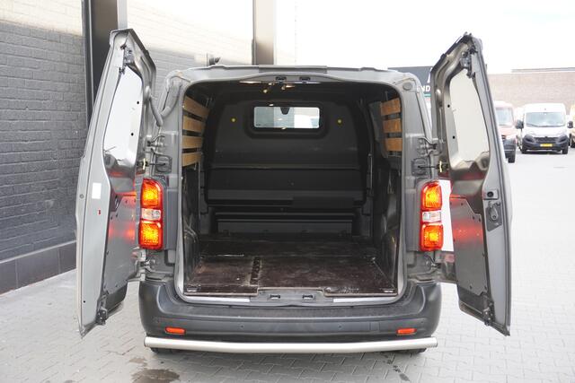 Peugeot EXPERT 2.0 BlueHDI L2 145PK AUTOMAAT EURO 6 - Airco - PDC - Camera - ¤16.900,- Excl.