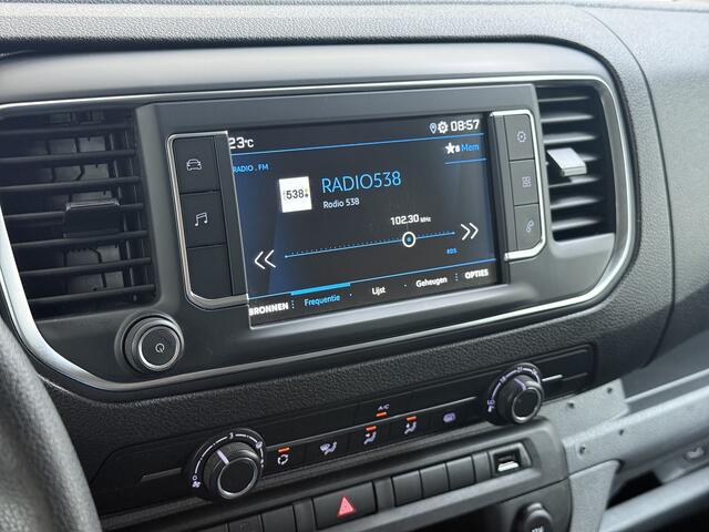 Peugeot EXPERT 2.0HDI 123PK 3-Persoons Euro 6 Imperiaal 2X Schuifdeur Trekhaak 360°Camera BlindSpot Assistent Apple Carplay Android Auto Cruise Control DAB Pdc Premium Betonplex Vloer Wandbetimmering Regen-Lichtsensor 2.500KG Trekgewicht 1e Eigenaar Origineel Nederlands