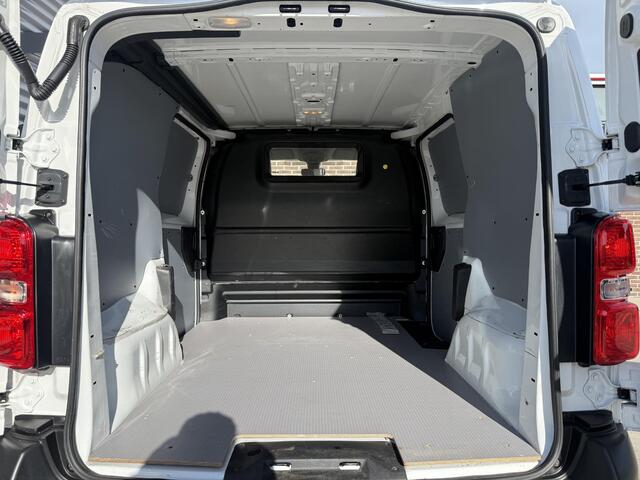 Peugeot EXPERT 2.0 BlueHDI 120 Compact Premium 1e Eigenaar|Camera|Carplay|Trekhaak|Imperiaal|Cruise|Airco|N.A.P|Nieuwe APK bij aflevering