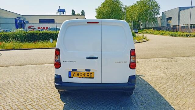 Peugeot PARTNER 120 1.6 VTi L1 Pro