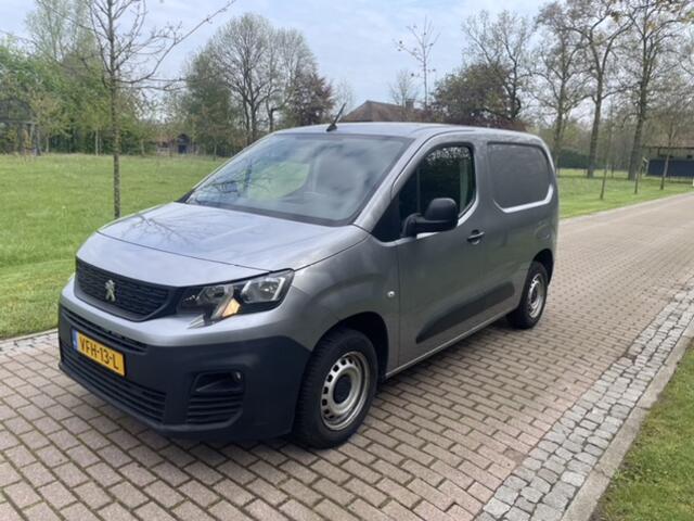 Peugeot PARTNER 1.5 BlueHDI Premium trekhaak Navie, Cruiscontrol