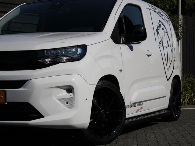 Peugeot PARTNER 1.5 BlueHDi 130PK EAT8 Automaat L1 1000KG White & Black Edition, Navigatie, Airconditioning, Camera Achter + zijkant, Parkeerhulp voor & achter, Trekhaak