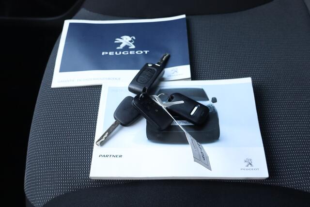 Peugeot PARTNER 120 1.6 BlueHDi 100 L1 Première NL-Auto!! MARGE UITVOERING !! --- A.S. ZONDAG GEOPEND VAN 11.00 T/M 15.30 ---