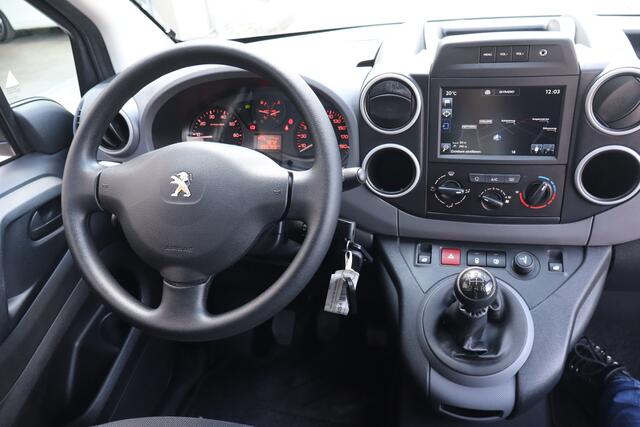 Peugeot PARTNER 120 1.6 BlueHDi 100 L1 Première NL-Auto!! MARGE UITVOERING !! --- A.S. ZONDAG GEOPEND VAN 11.00 T/M 15.30 ---