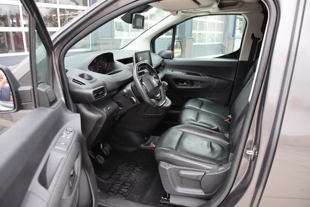 Peugeot PARTNER 1.5 B-Hdi Asphalt 3 pers. Carplay-Camera, Leder, Stoelvw, 1e eig, trekhaak Prijspakker!