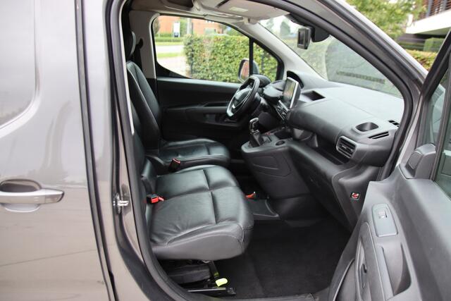 Peugeot PARTNER 1.5 B-Hdi Asphalt 3 pers. Carplay-Camera, Leder, Stoelvw, 1e eig, trekhaak Prijspakker!