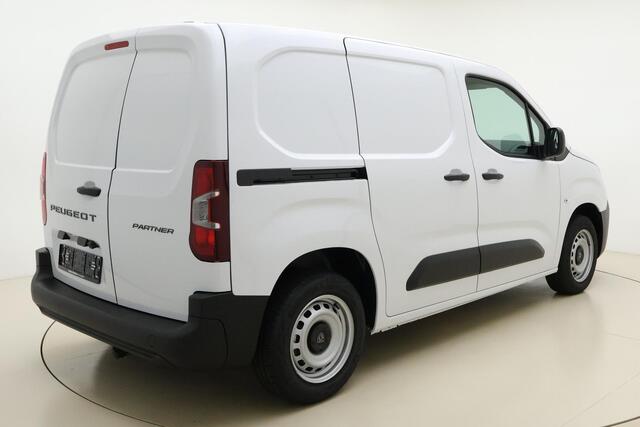 Peugeot PARTNER 1.5 BlueHDi S&S L1 100 PK | Handgeschakeld | 17 X UIT VOORRAAD LEVERBAAR | Airco | Cruise Control | Laadvloer| Apple Carplay | 2-zits | Camera | Stuurwielbediening