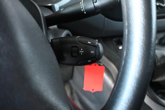 Peugeot PARTNER 120 1.6 BlueHDi 75 L1 Pro MARGE Cruise control Airco 100% Onderhouden Inruil Mogelijk!