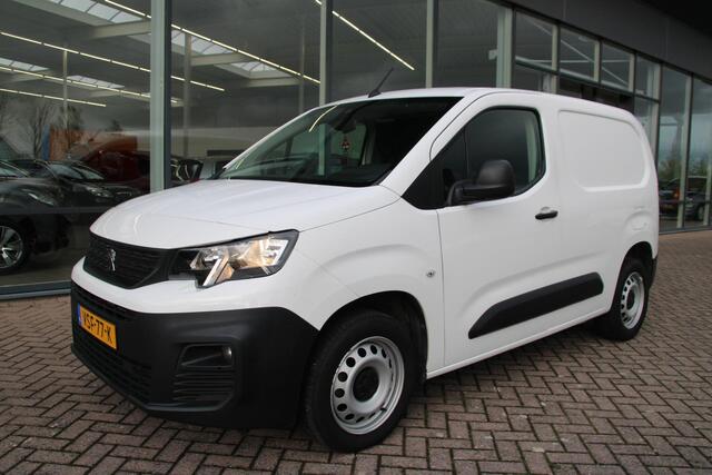 Peugeot PARTNER 1.5 BlueHDI 130pk Premium 3-zits Automaat Airco Zijdeur Carplay