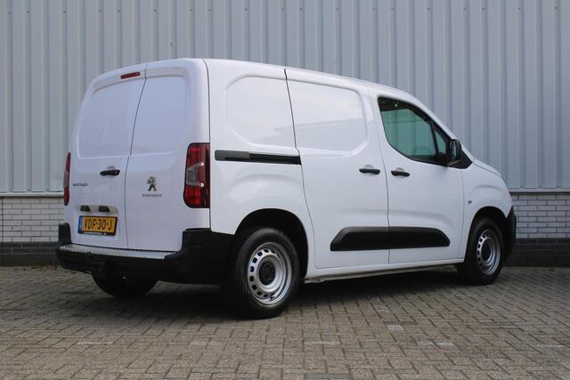 Peugeot PARTNER 1.5 BlueHDI Premium | Airco | Cruise | Navi | PDC | Trekhaak |