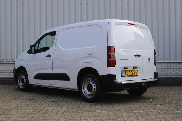 Peugeot PARTNER 1.5 BlueHDI Premium | Airco | Cruise | Navi | PDC | Trekhaak |