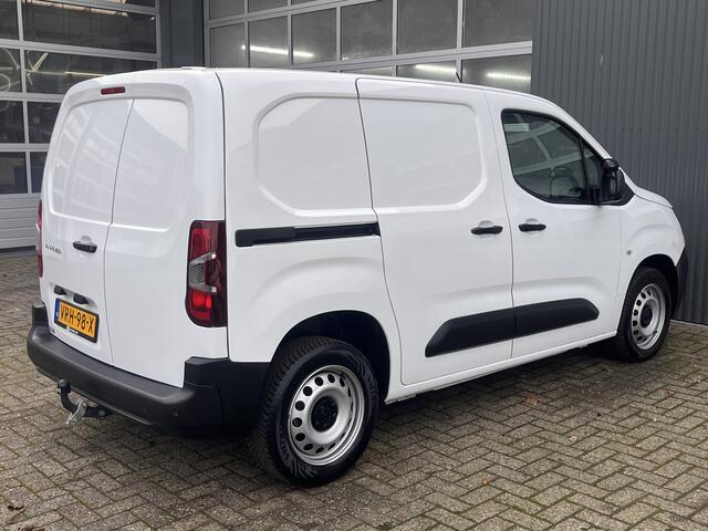 Peugeot PARTNER 1.5 Blue HDI Automaat Airco Cruise controle Trekhaak 1000kg Parkeerhulp achter Schuifdeur Telefoonverbinding Multimedia Android Apple carplay 2-Persoons 1e eigenaar Euro 6