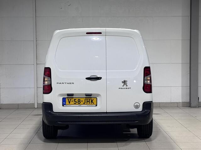 Peugeot PARTNER GB L1 Premium 1.2 PureTech 130pk EAT8 AUTOMAAT 3-ZITS | APPLE CARPLAY / ANDROID AUTO | PARKEERHULP | DAB+ | AIRCO | DOORLAADLUIK
