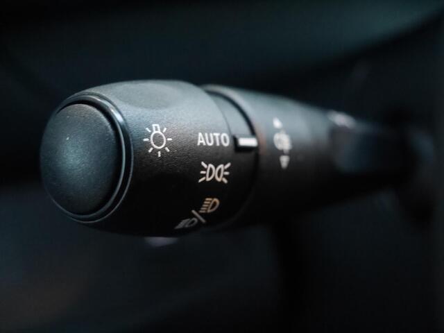Peugeot PARTNER 1.5 BlueHDi 100 S&S L1 | Demo | All season banden | Apple carply Android auto | Laadruimte betimmering | Cruise control | Airco | Parkeersensoren achter | Elektrische ramen