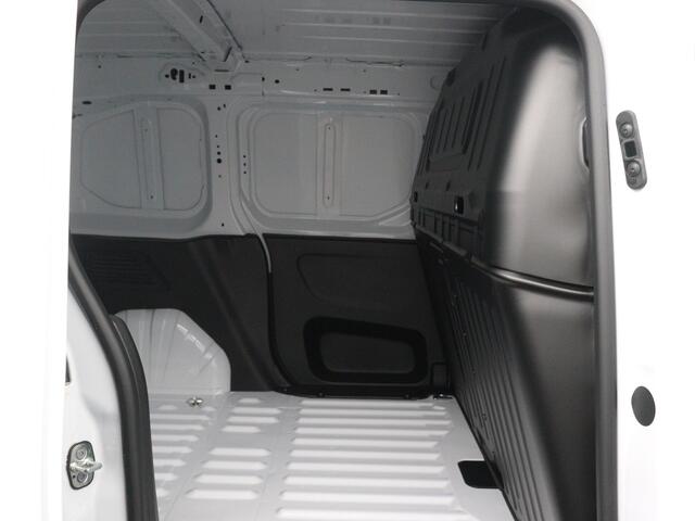Peugeot PARTNER e-Partner 136 L1 50 kWh | VOORRAAD | NU VAN ¤35.648,- voor ¤25.750,- | Camera | Cruise Control | Apple Carplay & Android Auto |