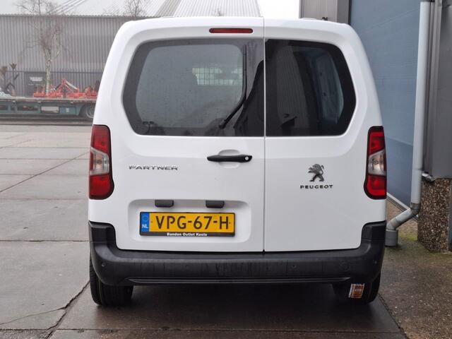 Peugeot PARTNER 1.5 BlueHDI Premium AIRCO / CRUISE CONTROLE / NAVI / 105 PK / EURO 6