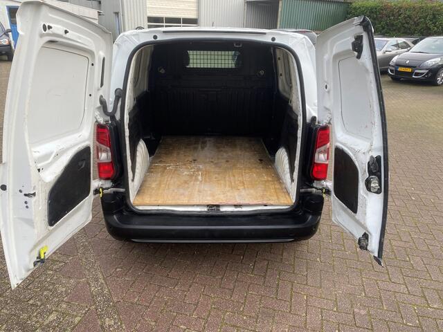 Peugeot PARTNER 1.5 BlueHDI Premium APK nieuw