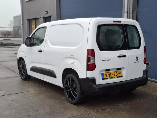 Peugeot PARTNER 1.5 BlueHDI Premium AIRCO / N.A.P / TREKHAAK / EURO 6