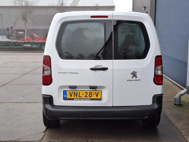 Peugeot PARTNER 1.5 BlueHDI Premium AIRCO / N.A.P / TREKHAAK / EURO 6