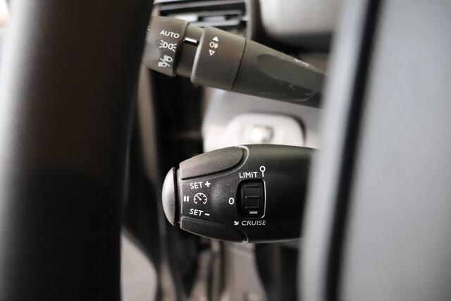 Peugeot PARTNER 1.5 L2 Airco Bluetooth Parkeersensoren