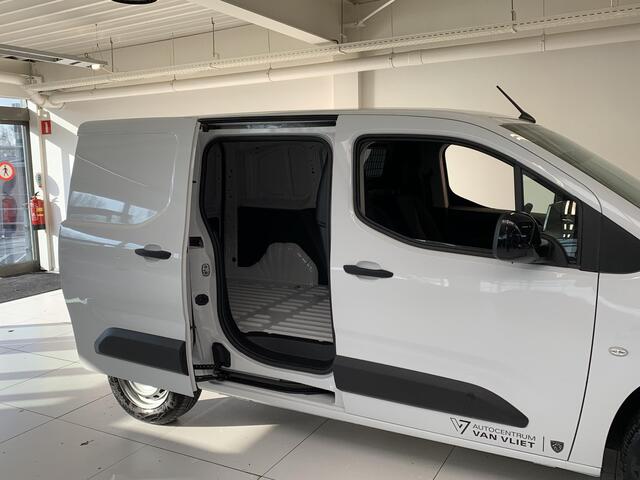 Peugeot PARTNER 1.5 BlueHDi 100pk S&S L1 | Navigatie | Parkeersensoren voor en achter | Apple Carplay/Android Auto | Dodehoekdetectie