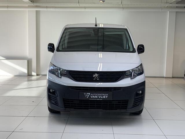 Peugeot PARTNER 1.5 BlueHDi 100pk S&S L1 | Navigatie | Parkeersensoren voor en achter | Apple Carplay/Android Auto | Dodehoekdetectie