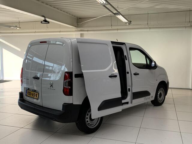 Peugeot PARTNER 1.5 BlueHDi 100pk S&S L1 | Navigatie | Parkeersensoren voor en achter | Apple Carplay/Android Auto | Dodehoekdetectie
