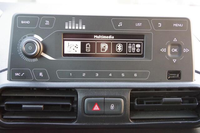 Peugeot PARTNER 1.5 BlueHDI Pro AIRCO, CRUISE, ZEER NETTE AUTO! NL AUTO, NAP