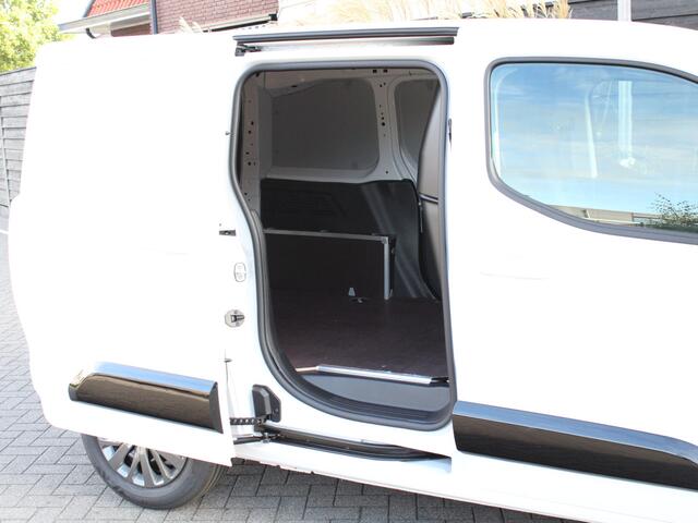 Peugeot PARTNER 1.5 BlueHDi 100PK S&S L1 Navigatie, Achteruitrijcamera, Trekhaak, Dab, Bluetooth, Parkeersensoren voor & achter