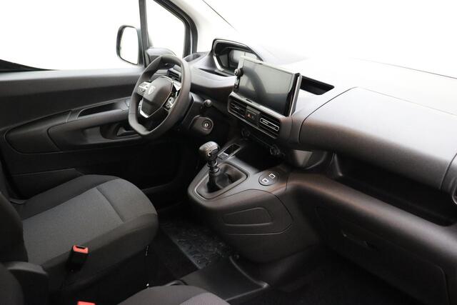Peugeot PARTNER 1.5 BlueHDi S&S L2 100 PK | Handgeschakeld | Betimmering | 2-Zits | Camera | 10''SD Radio | Airco | Cruise Control | Direct leverbaar | Nieuw uit voorraad | Vrij van BPM