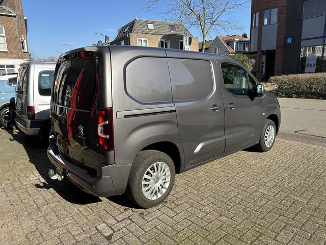 Peugeot PARTNER 1.5 BlueHDI Premium 100PK All-in Prijs Airco/Cruise/Carplay/Parkeer sens a