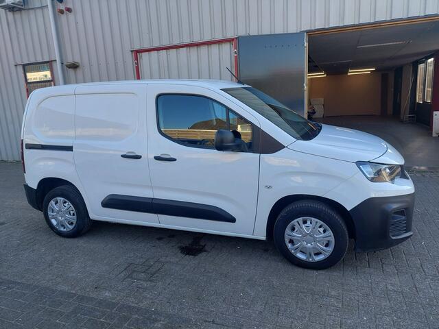 Peugeot PARTNER 1.5 BlueHDI Pro