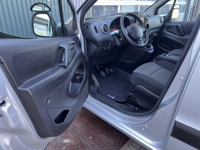 Peugeot PARTNER 120 1.6 HDi 10x voorradig Marge Airco Btw / Bpm vij Cruise controle Parkeerhulp achter Navigatiesysteem Dealer onderhouden Euro 6 Ex overheid Bpm en btw vrij voor particulier gebruik!! Marge