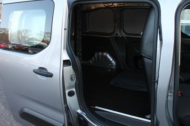 Peugeot PARTNER 1.5 BLUEHDI GRIP **NL_auto** 3 zits trekhaak/camera/cruise cont