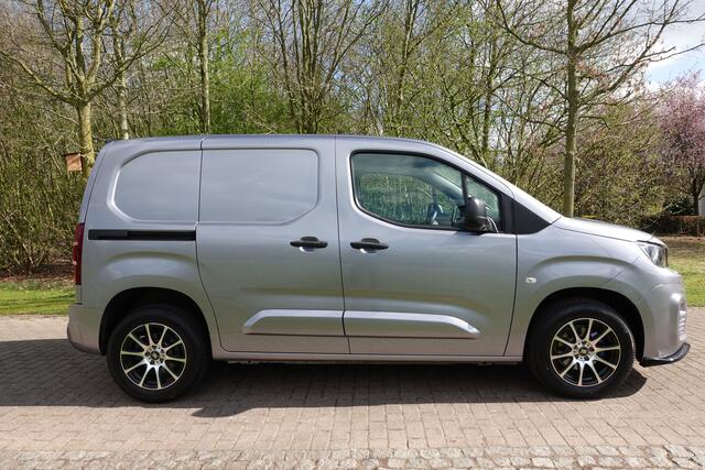 Peugeot PARTNER 1.5 BlueHDi 100 S&S L1 Cruisecontrol | Bumpers in kleur | navigatie