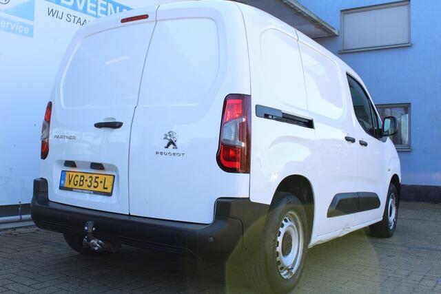 Peugeot PARTNER 1.5 BlueHDI Premium | Incl. 12 maanden Garantie | Navigatie | Trekhaak | Cruise controle | Parkeersensoren achter | Airco | Apple CarPlay/Android Auto | Origineel NL auto | NAP |