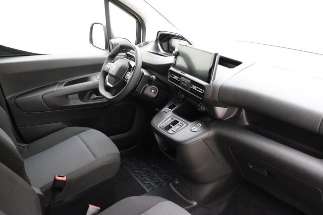 Peugeot PARTNER 1.5 BlueHDi EAT8 S&S L1 130 PK | Automaat | UIT VOORRAAD LEVERBAAR | Airco | Cruise Control | Laadvloer| Apple Carplay | 2-zits | Camera | Stuurwielbediening