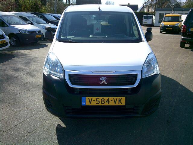 Peugeot PARTNER 120 1.6 BlueHDi 100 L1 Premium VOORZIEN VAN AIRCO+CRUISE+NAVIGATIE !!!!