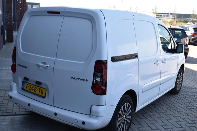 Peugeot PARTNER 120 1.6 BlueHDi 75 L1 Premium Pack 3P AIRCO