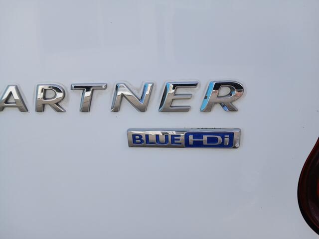 Peugeot PARTNER 120 1.6 156.000KM NAP/NAVI/PARKEERSENSOREN/3-ZITS