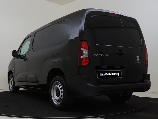 Peugeot PARTNER 1.5 BlueHDi 100 S&S L2 | RIJKLAAR! | 3 Zits | Trekhaak | Navigatie