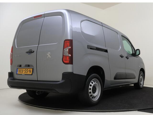 Peugeot PARTNER 1.5 BlueHDi 100 S&S L2 | RIJKLAAR! | Trekhaak | 3-Zits | Navigatie